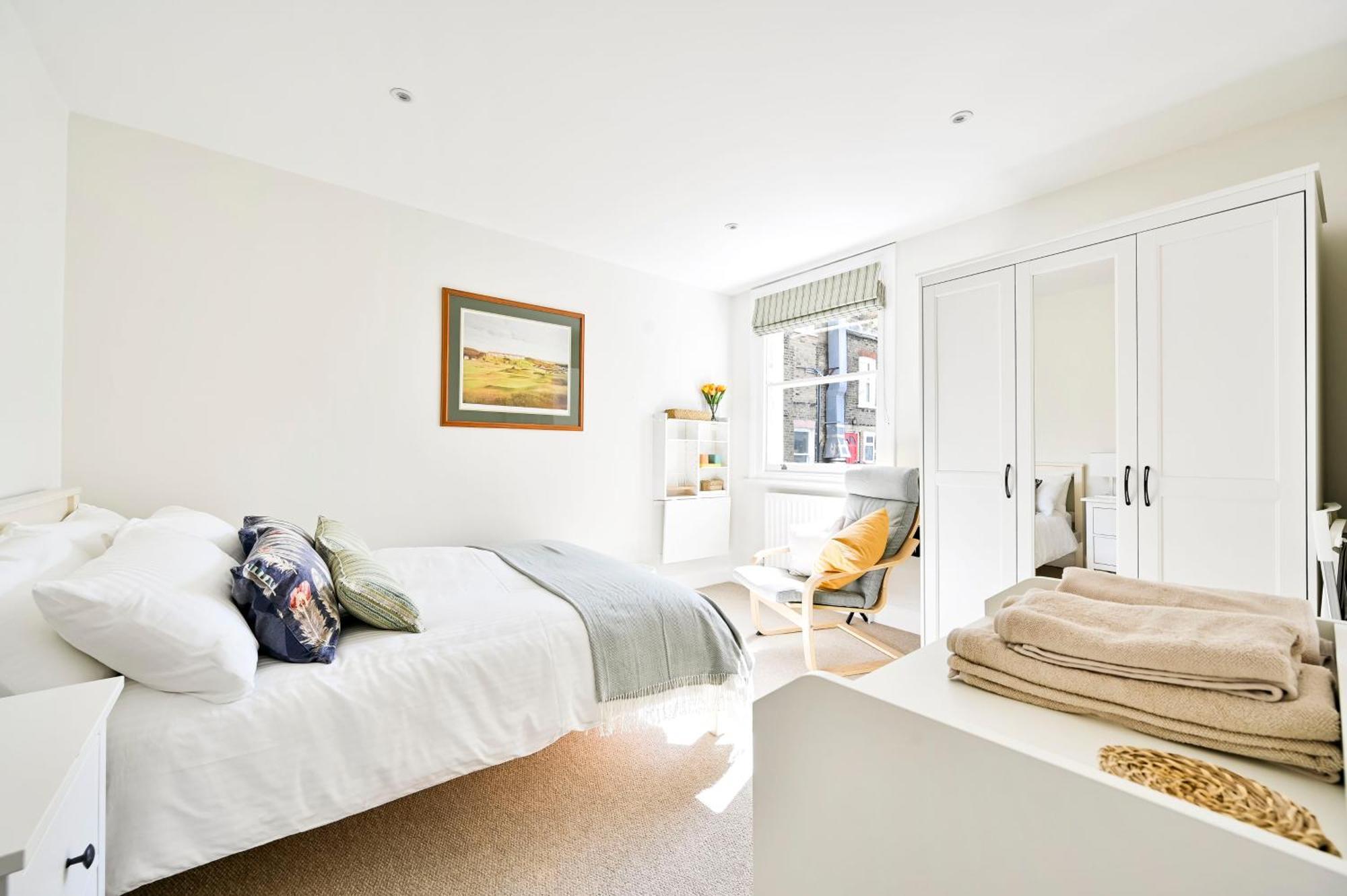 New Chic 3-Bed Flat In Clapham Apartment London Exterior photo